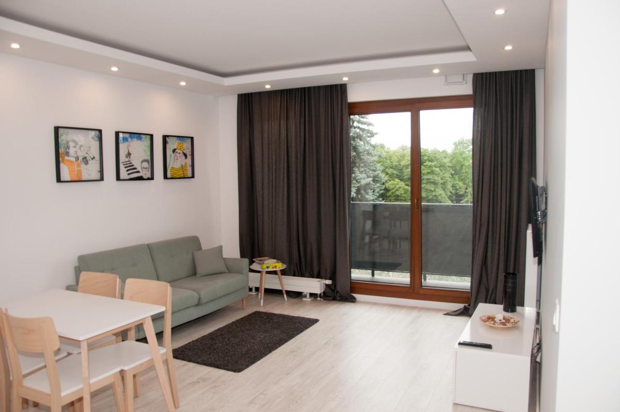 Apartament Business Magazynowa 11A Varsóvia Exterior foto