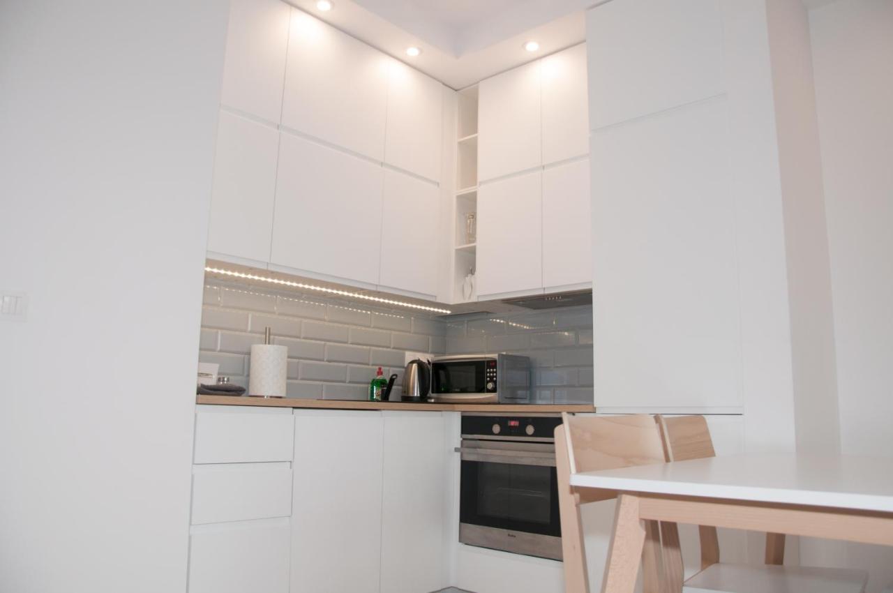 Apartament Business Magazynowa 11A Varsóvia Exterior foto